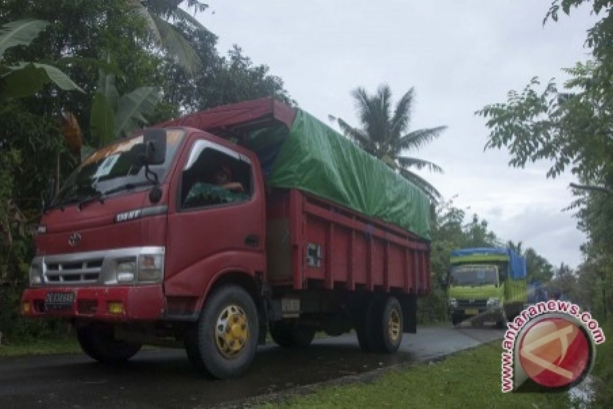 27 Ton Bantuan Pengungsi Way Ela Tiba