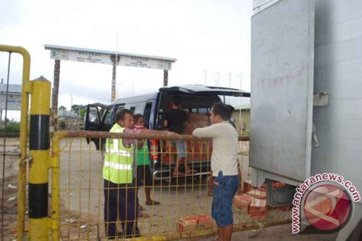 Papua-police suspect cannabis trade for weapons in border