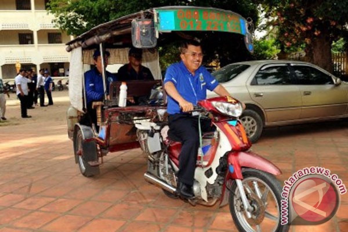 Pembuat tuk-tuk membidik jalanan Amerika Serikat