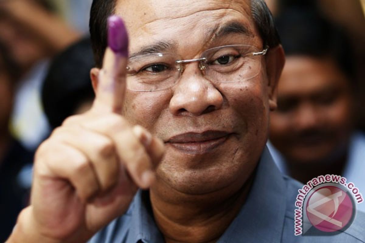 Partai berkuasa Kamboja bantah PM Hun Sen akan mundur