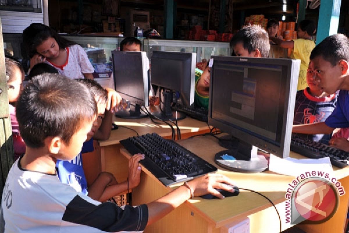 Sekolah Paud buat terobosan belajar tanpa kertas