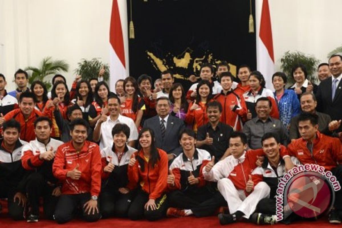 Meski mepet, tim bulutangkis Indonesia berlebaran di KJRI di Guangzhou