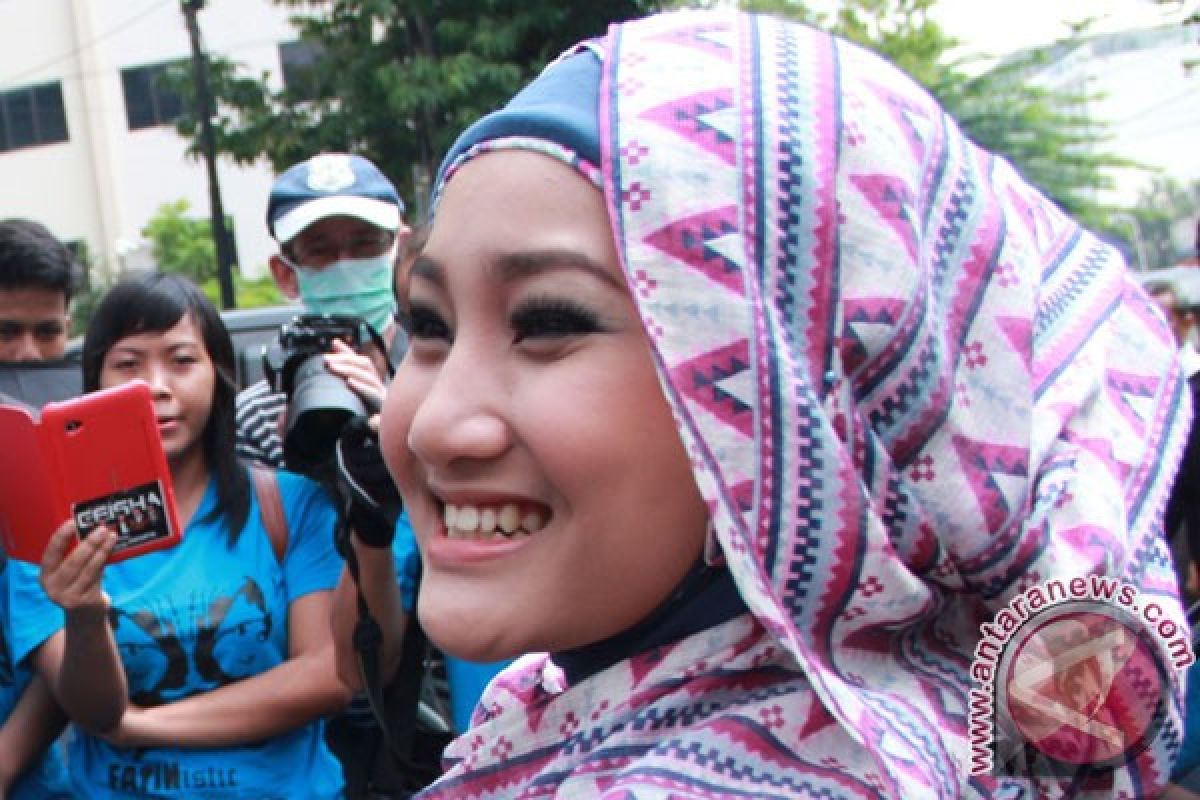 Fatin Shidqia kolaborasi dengan juara X Factor Dunia