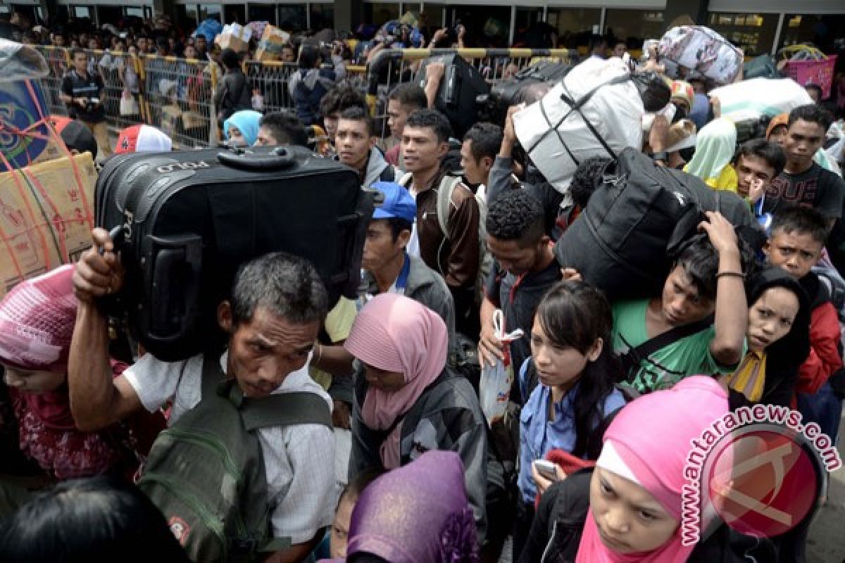 Pelabuhan Bakauheni mulai diserbu pemudik