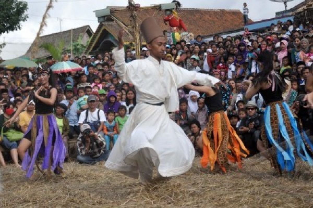 Festival Seniman Petani Tanam Pengharapan