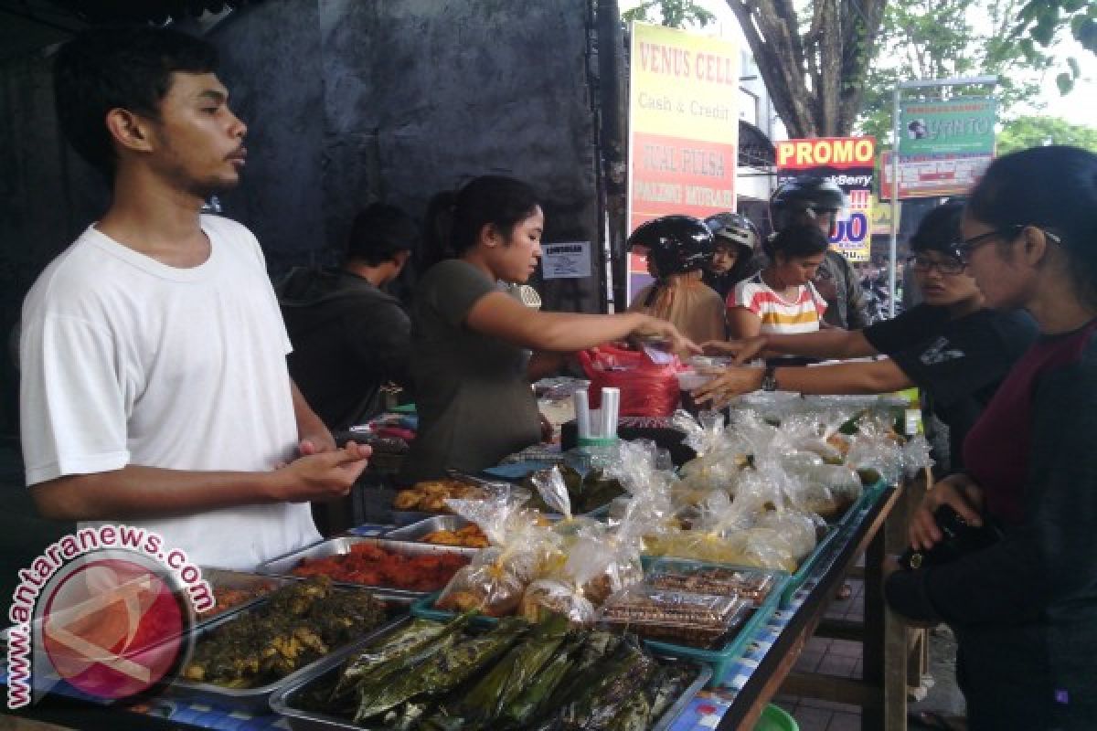Harga Bahan Makanan Picu Deflasi di Denpasar