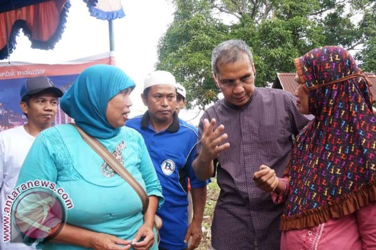 Pasangan DIA Gelar Pengobatan Gratis 