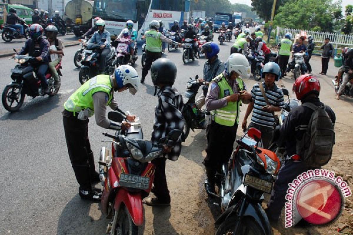 Ratusan Ribu Kendaraan Bermotor Pajaknya Tidak Diperpanjang