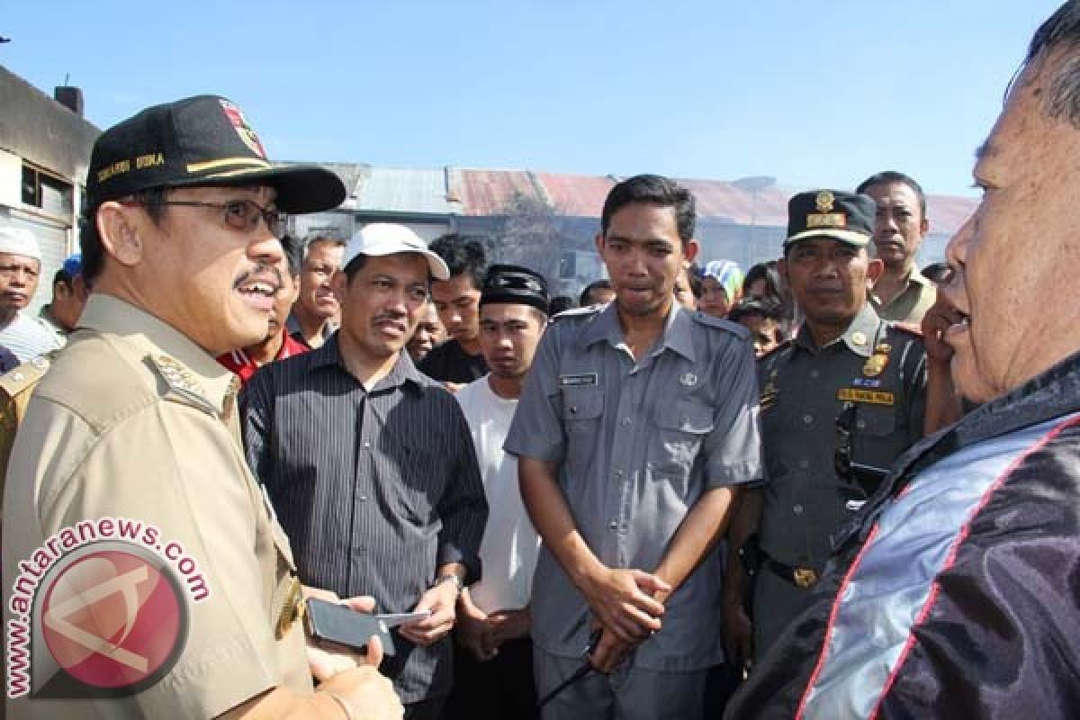 Mamuju Janji Perhatikan Nasib Korban Kebakaran 