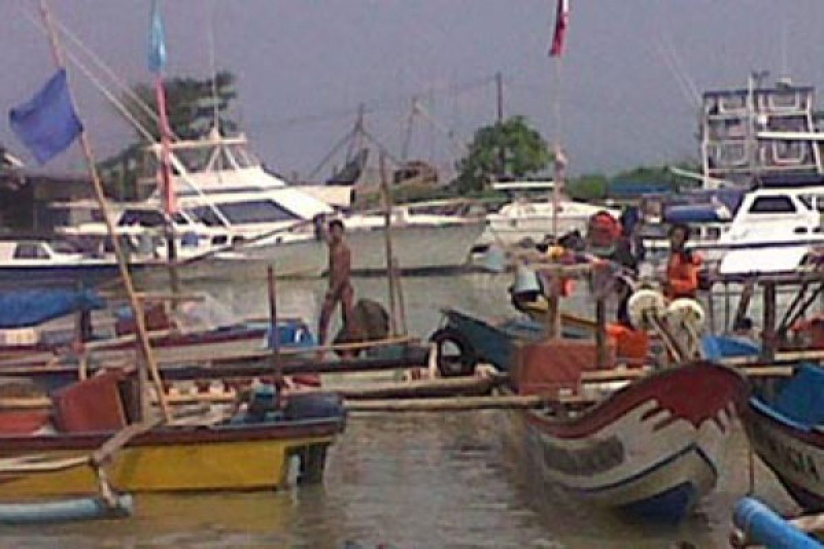 Kapal Nelayan Sukabumi Hilang Di Perairan Banten