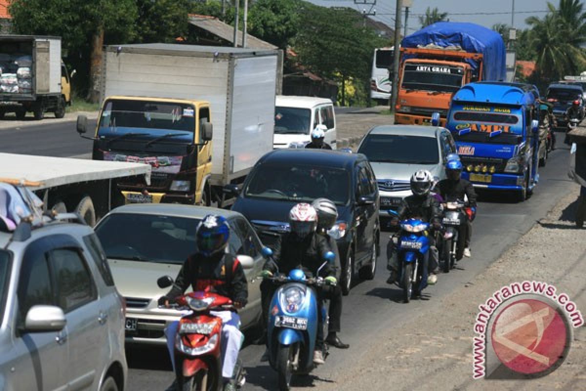 Sebagian jalur Cirebon rawan kecelakaan