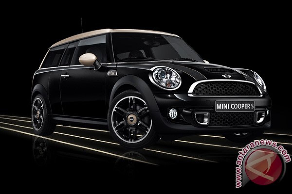 Edisi terbatas MINI Cooper S DeLux tampil di New York Motor Show