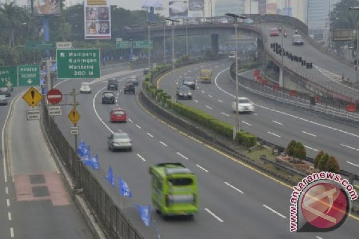 Lalin Jakarta lancar Minggu pagi