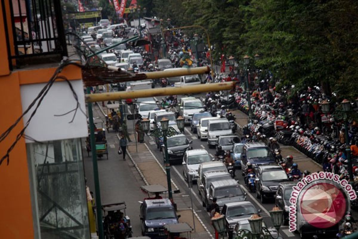 Parkir liar sepeda motor sepanjang Malioboro dirazia