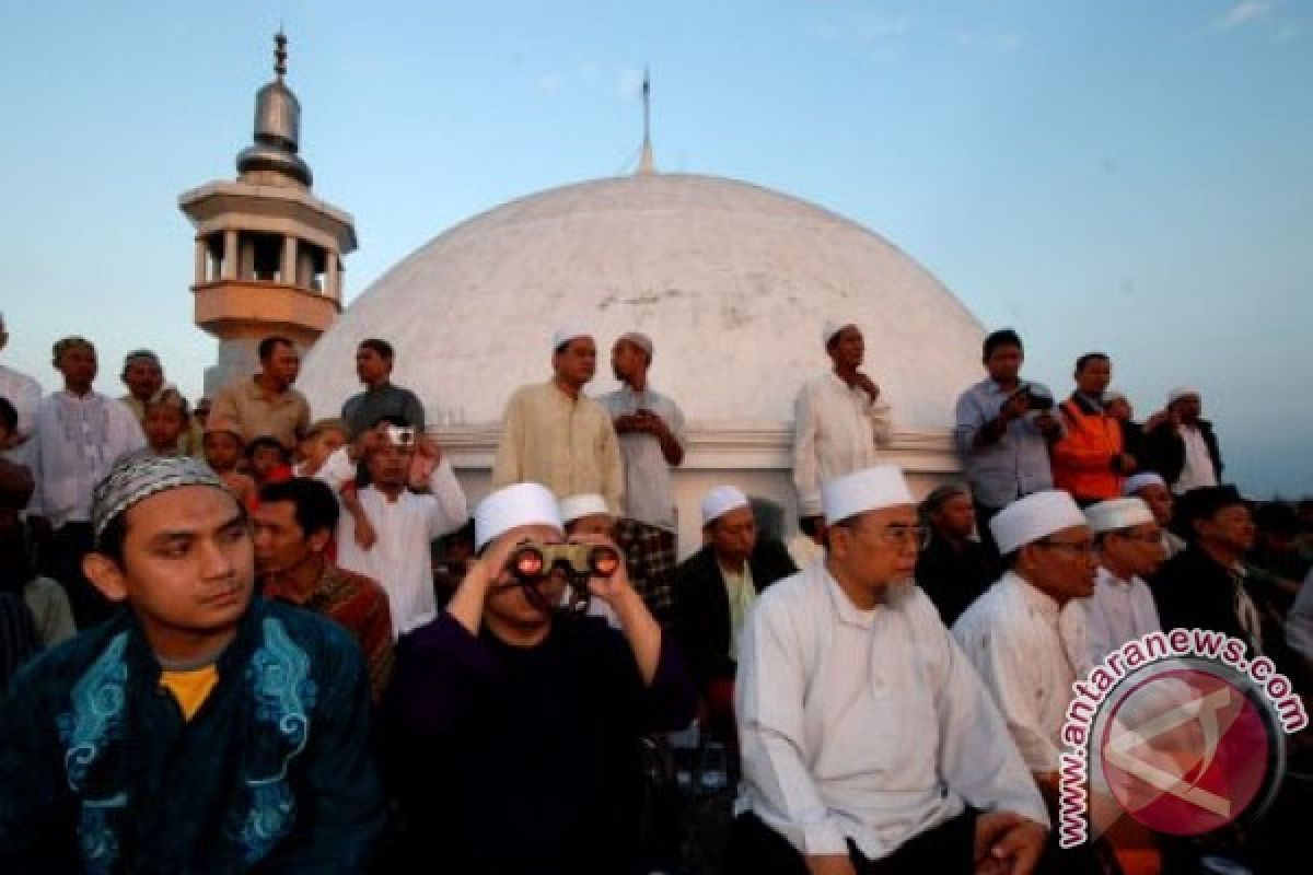 NTB laksanakan rukyatul hilal Minggu