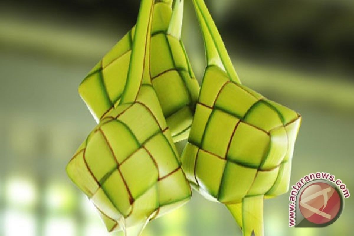 SDA: ketupat ketan hidangan favorit Lebaran