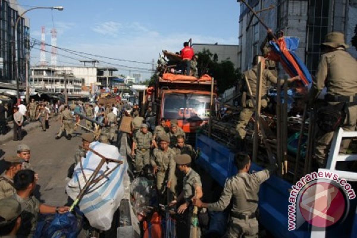 Pedagang kambing Tanah Abang rela direlokasi