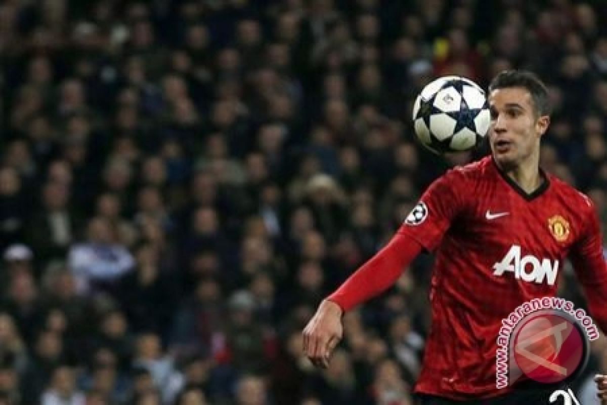 Van Persie Pecahkan Rekor