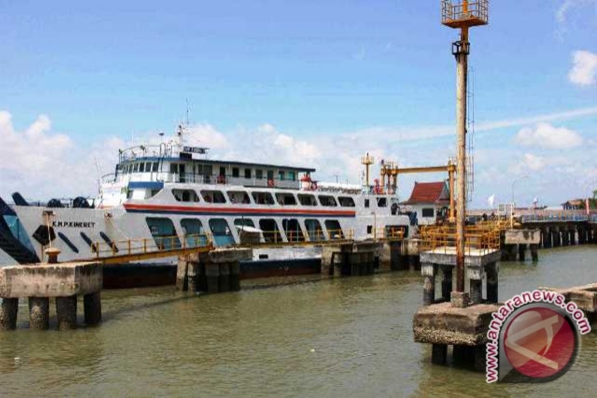 Penumpang Arus Balik di Pelabuhan Penajam Meningkat