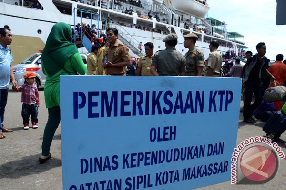 Pelayan kafe didenda Rp50 ribu