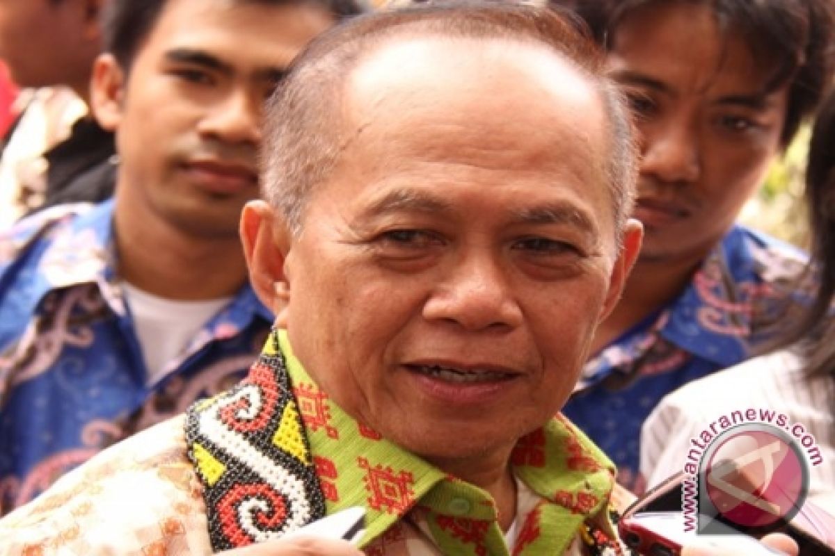 Menkop Berharap Koperasi Kaltim Tumbuh 30 Persen