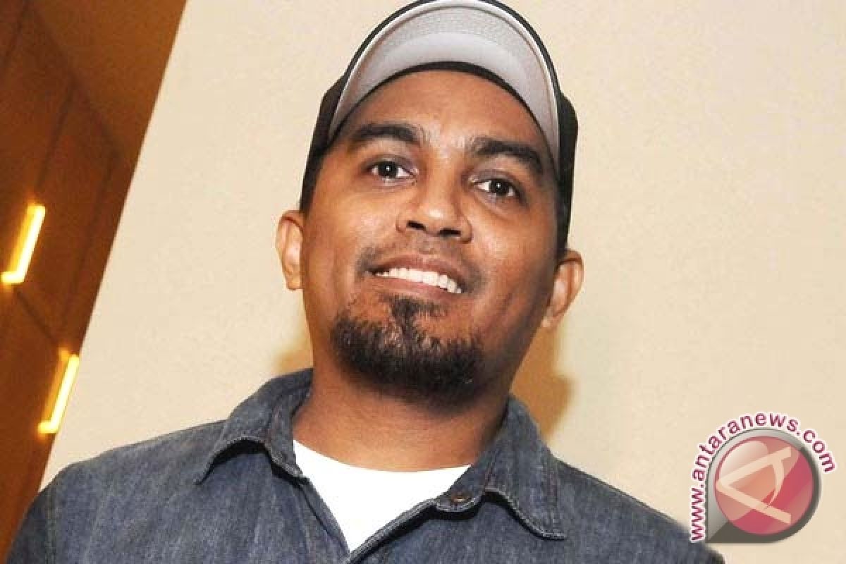 Konser "20 Tahun Berkarya" Glenn Fredly Ditunda