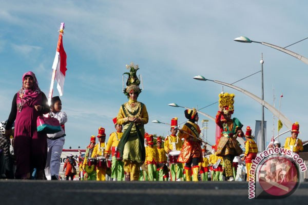 Ribuan pelajar se-Kota Lhokseumawe meriahkan karnaval kemerdekaan