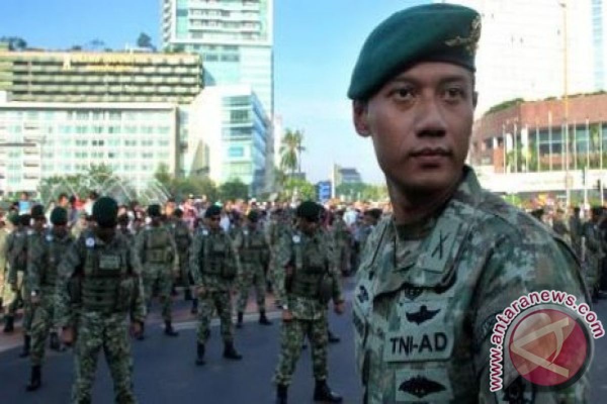 Presiden terima merah putih dari 17 Tough Warrior