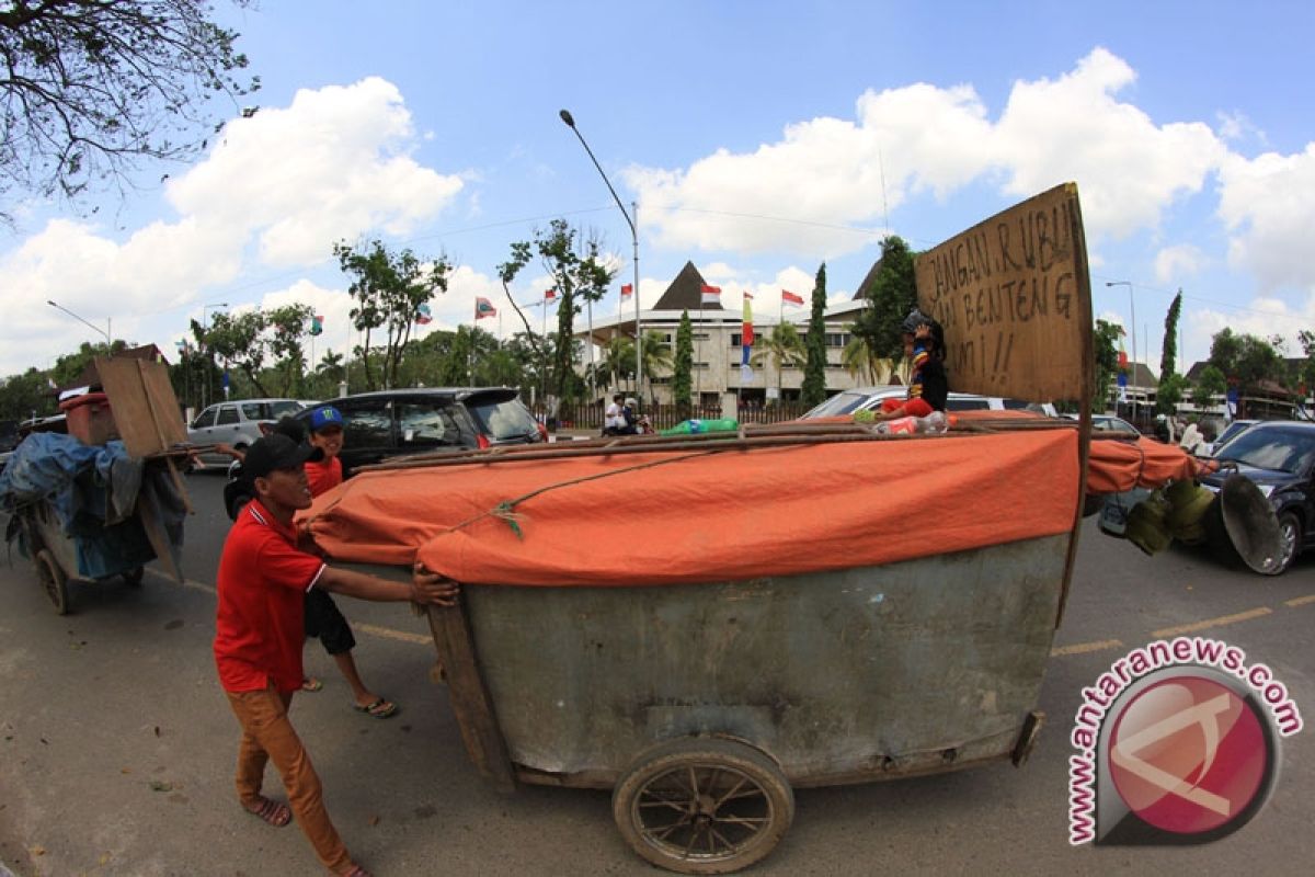 Dinsos Palembang amankan gelandangan bermodus gerobak