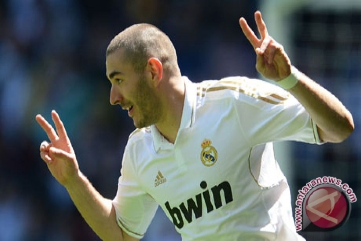 Benzema kembali berlatih dengan Real Madrid