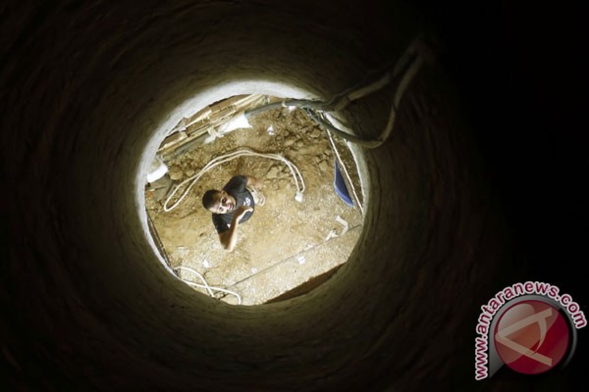 Mesir hancurkan 10 terowongan Gaza