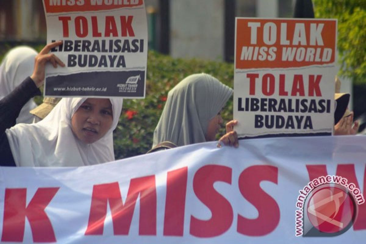 Forum Umat Islam tolak acara Miss World 2013 di Bali