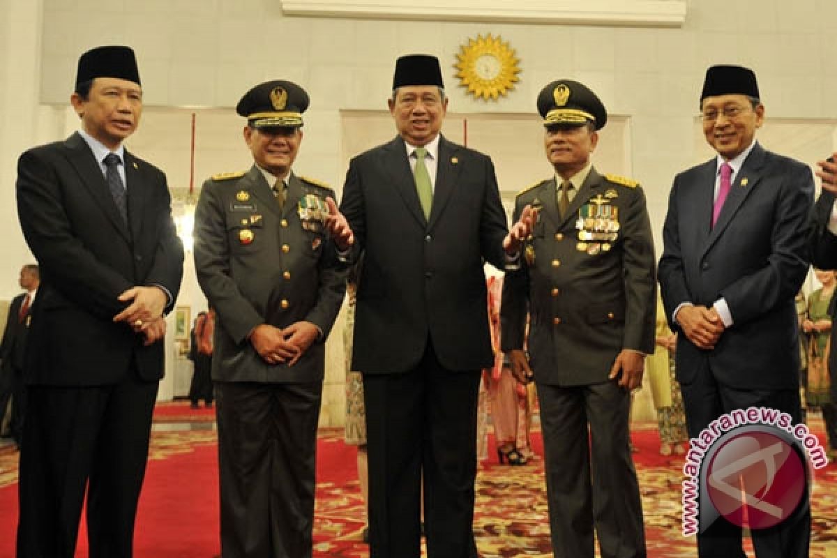 Presiden lantik Panglima TNI dan KSAD