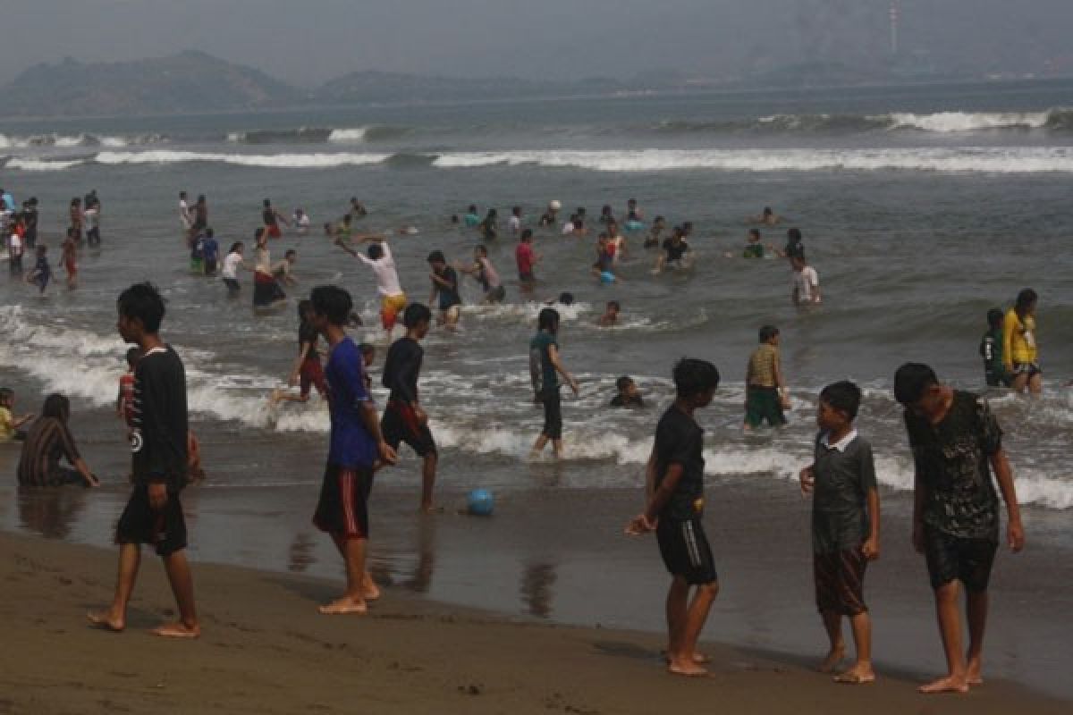 Polres Sukabumi perketat penjagaan Pantai Selatan Sukabumi