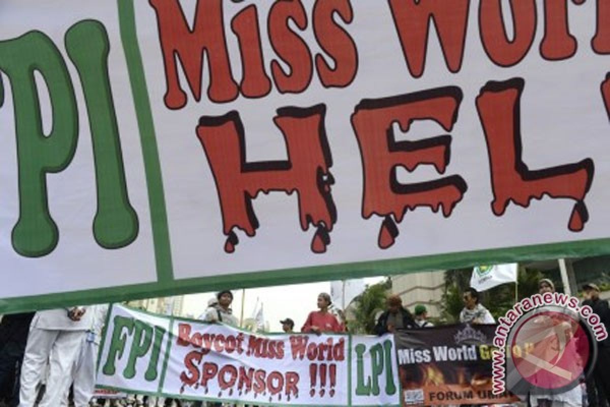hardline muslim group against Miss World 2013