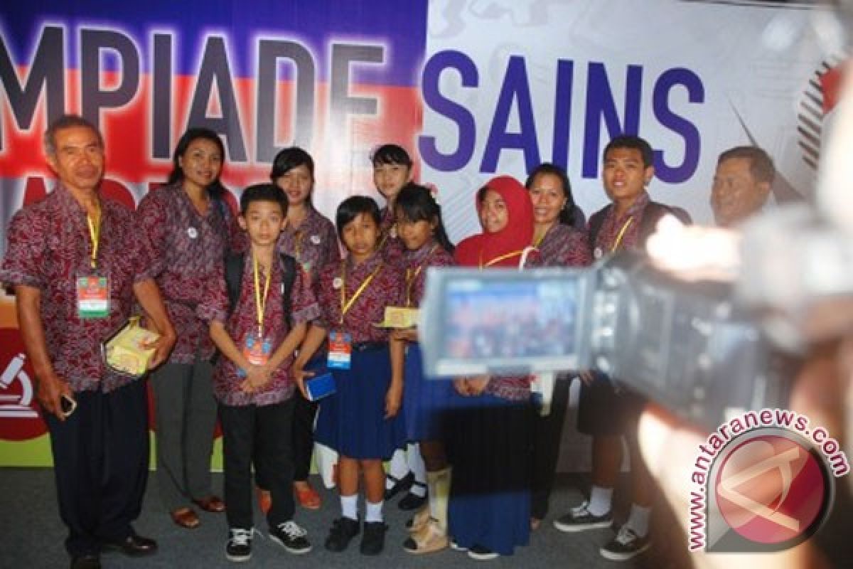 Juara Olimpiade Sains Nasional dapat dana pendidikan