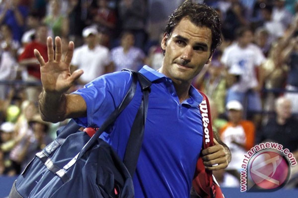 Ulah penggemar suramkan kemenangan Federer di Prancis