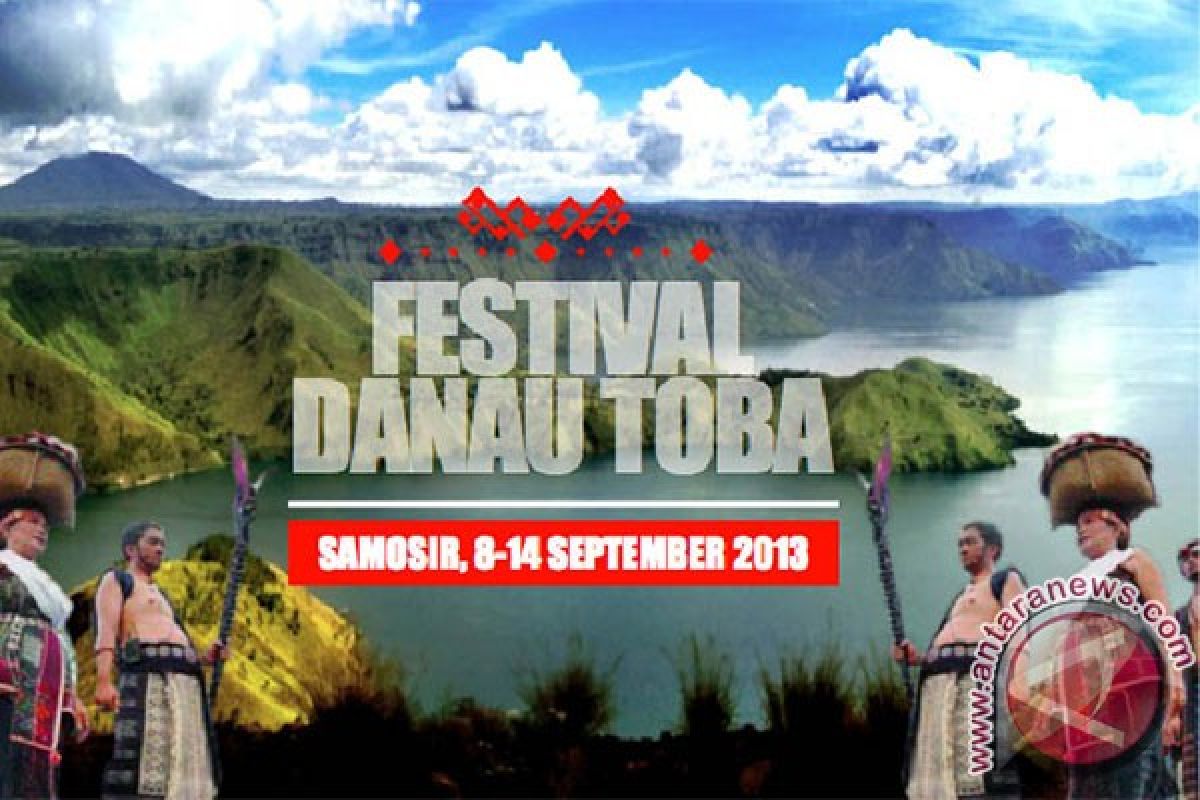 Festival drum dunia pertama di Danau Toba 