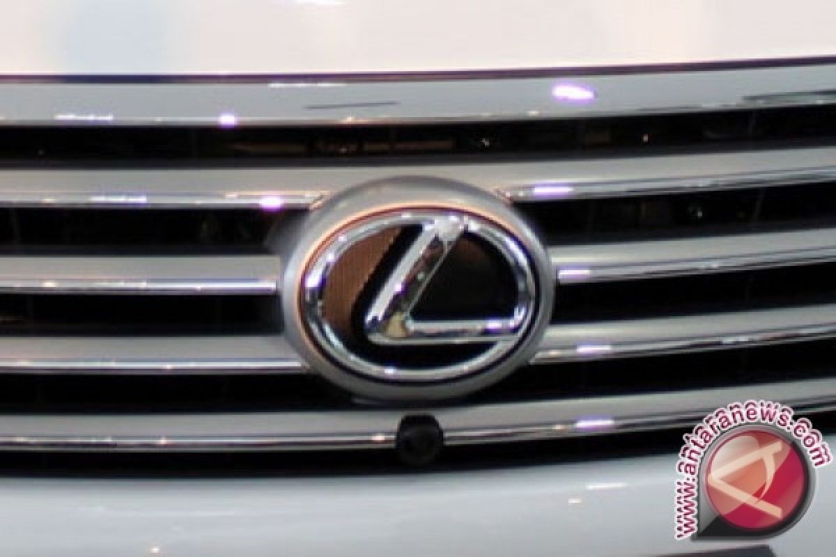 Lexus Tampilkan Comoact Crossover