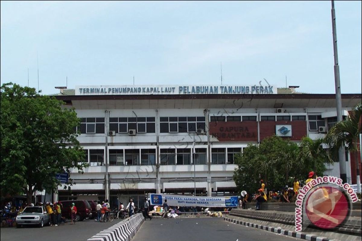 Tanjung Perak Pelabuhan Utama 