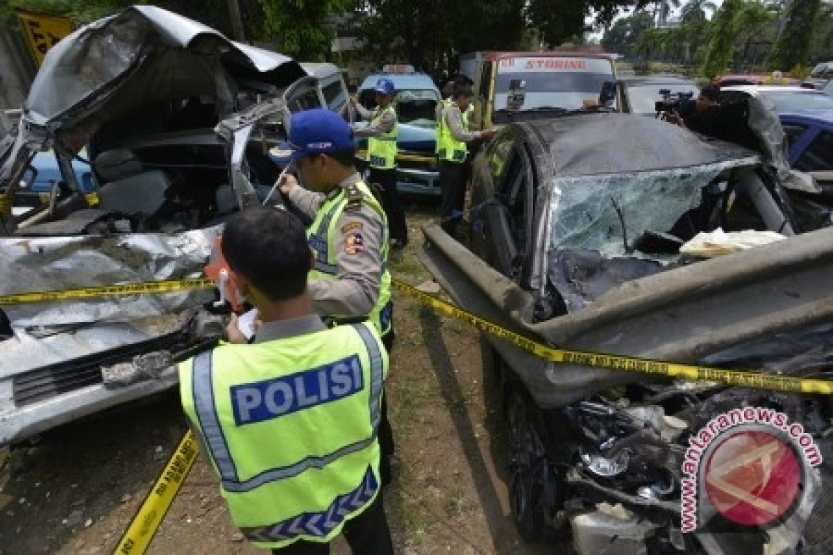 Kepolisian limpahkan barang bukti kasus kecelakaan AQJ