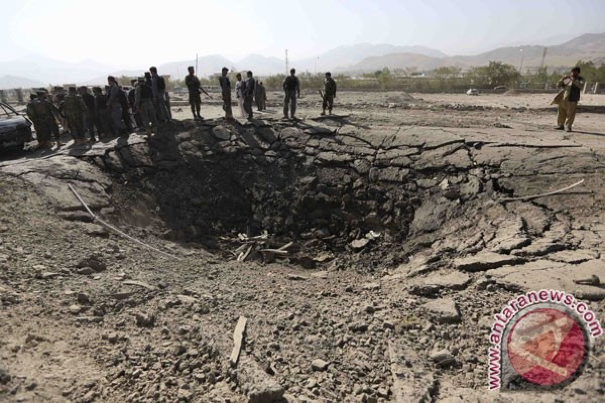 Serangan bunuh diri Afghanistan tewaskan 16 orang