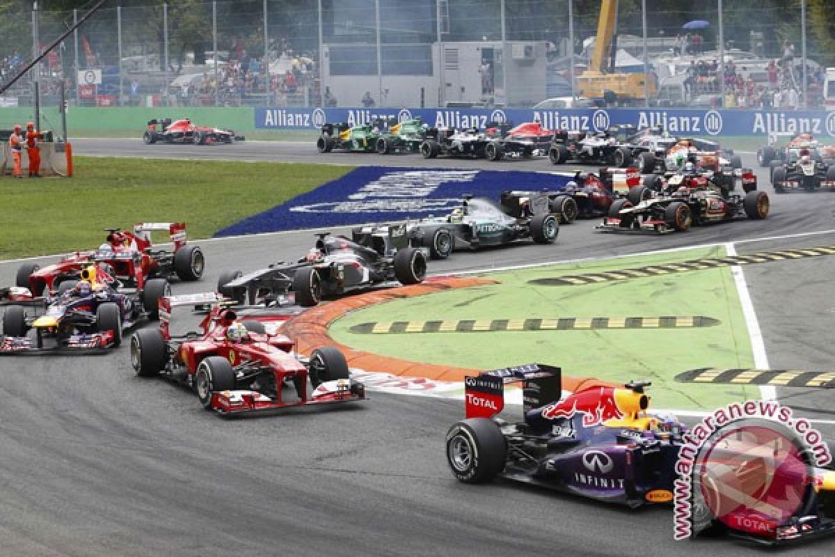 Vettel tercepat latihan bebas di India