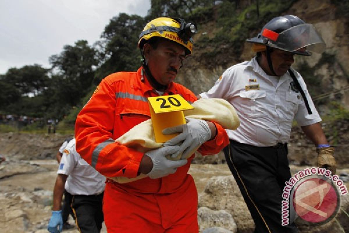 32 tewas dalam kecelakaan truk di Guatemala