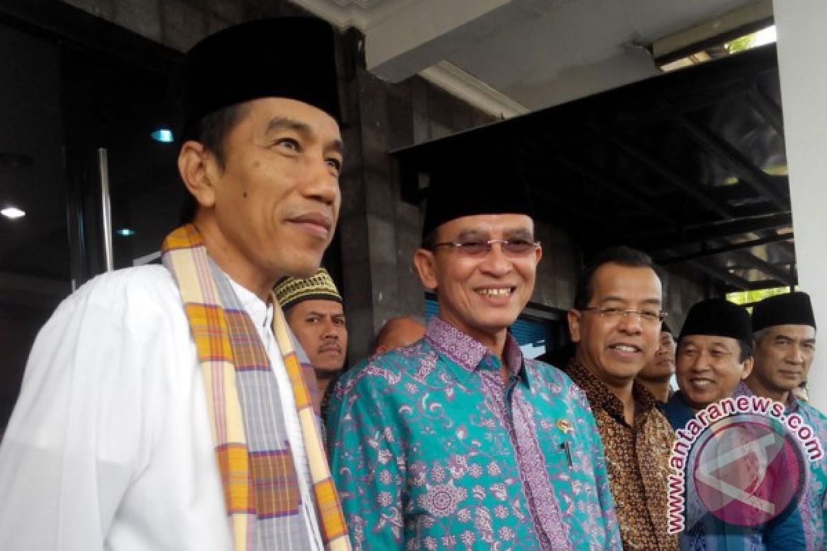 Jokowi dukung umroh dan haji berangkat dari Lanud Halim