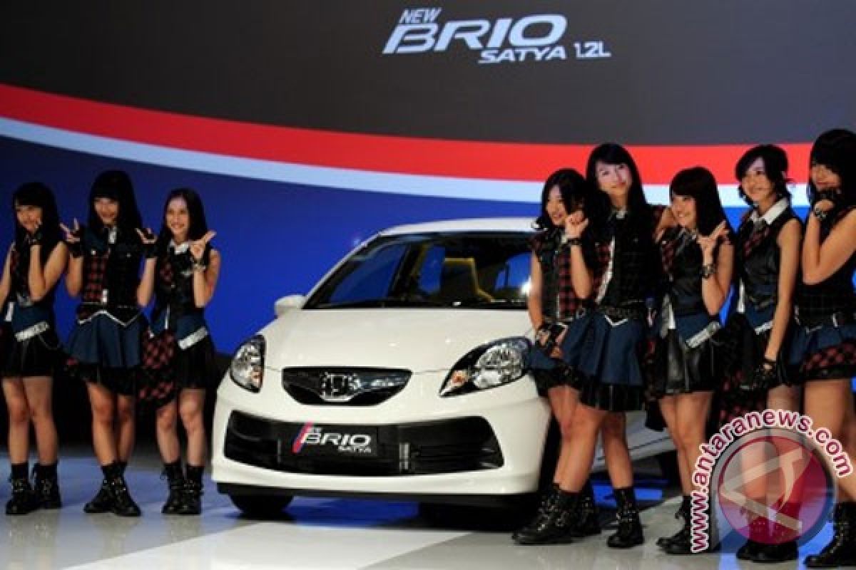 JKT48 meriahkan booth Honda di IIMS 2013