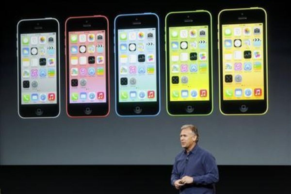 Apple iPhone 5C hanya 99 dolar