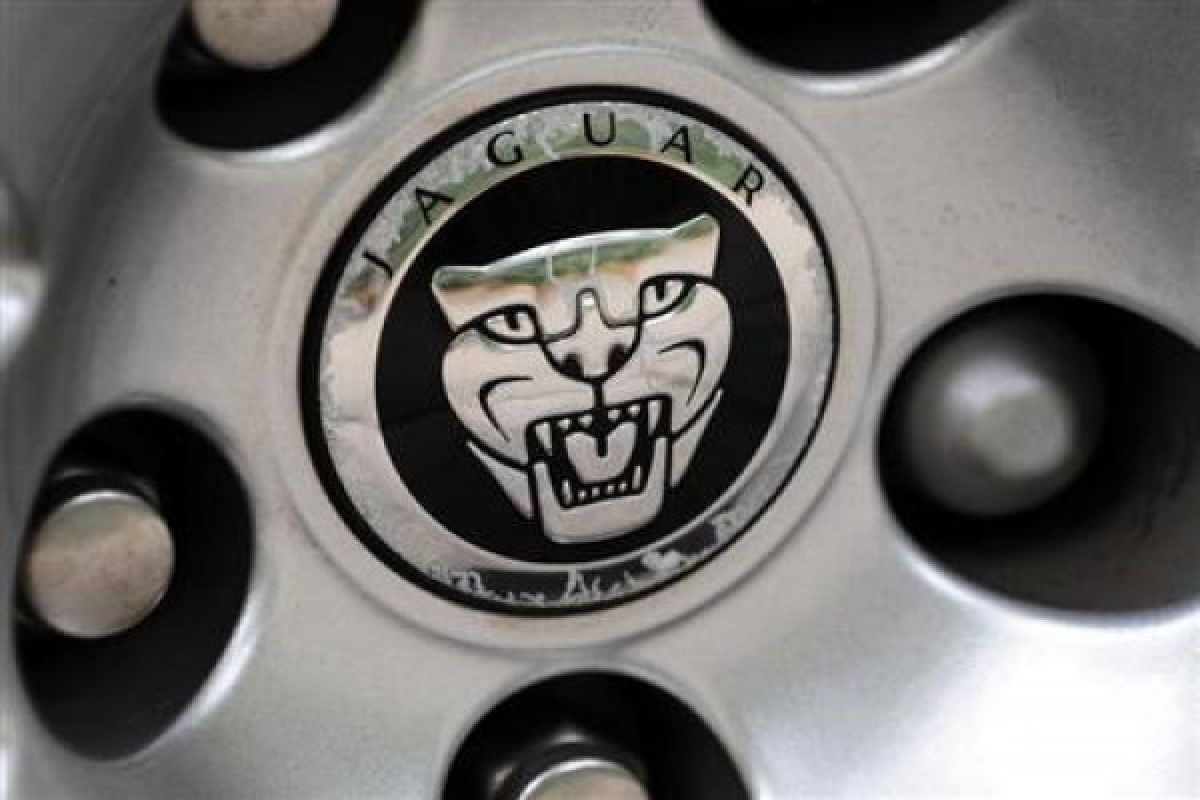 Jaguar Land Rover umumkan rencana penghentian sementara produksi di Inggris