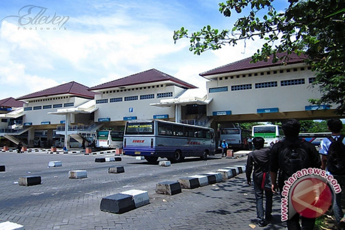 Terminal Giwangan siapkan 825 bus cadangan 