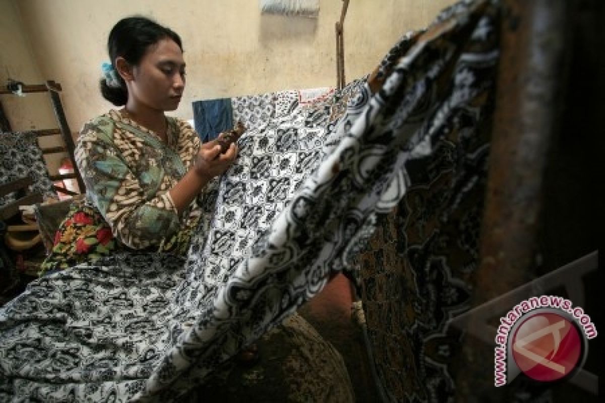 Batik Pantura Indramayu Diminati di Jepang